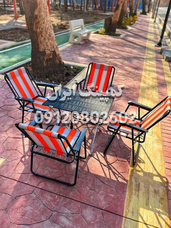 ست میز و صندلی تاشو مسافرتی ۴ نفره فومدار